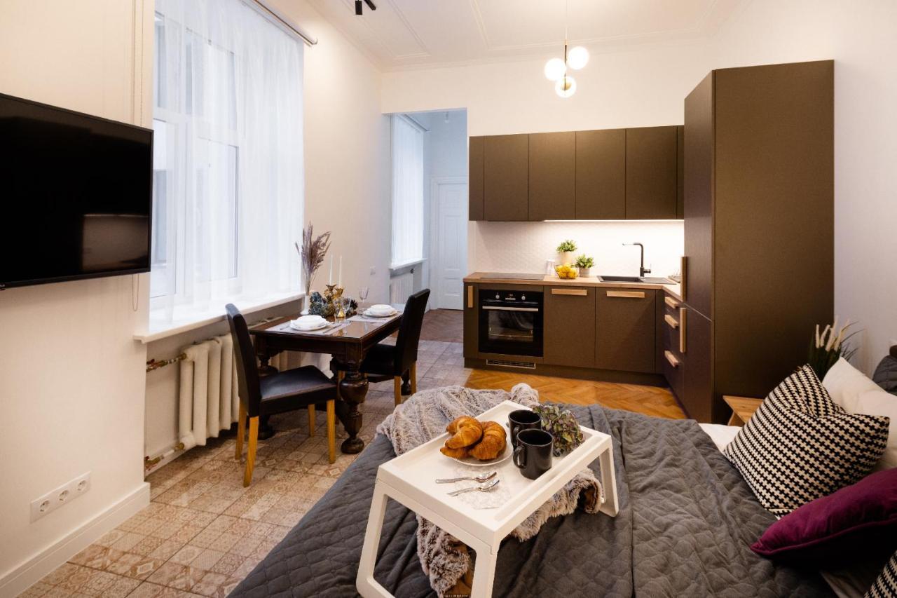 Brivibas House Design Apartments In City Center Riga Ngoại thất bức ảnh