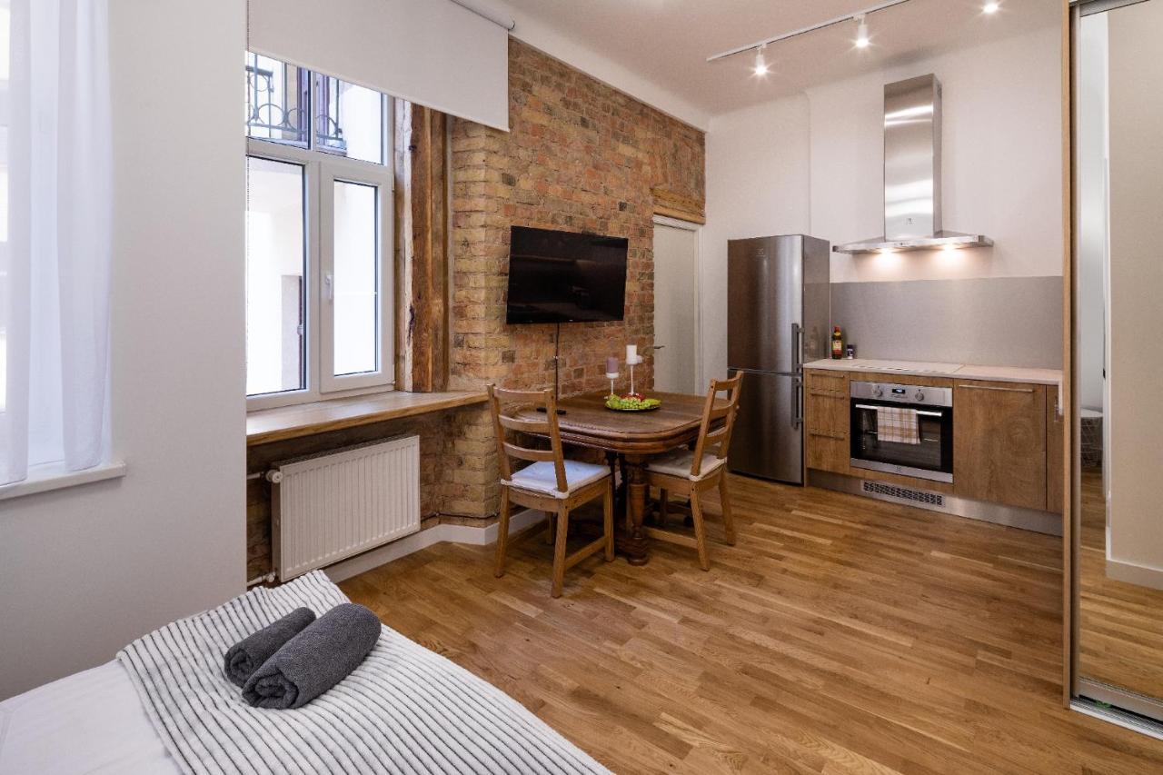 Brivibas House Design Apartments In City Center Riga Ngoại thất bức ảnh