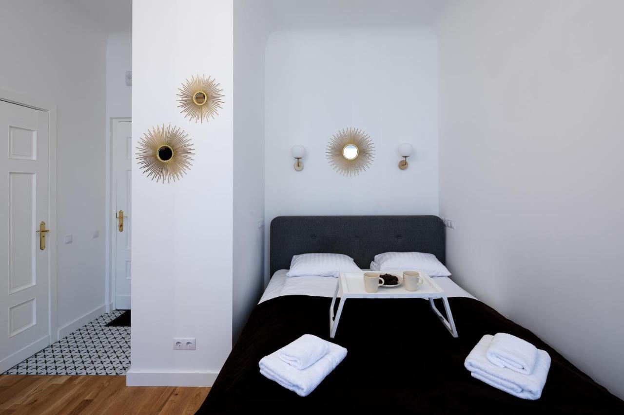 Brivibas House Design Apartments In City Center Riga Ngoại thất bức ảnh
