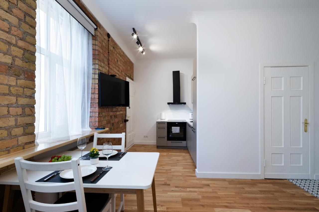 Brivibas House Design Apartments In City Center Riga Ngoại thất bức ảnh