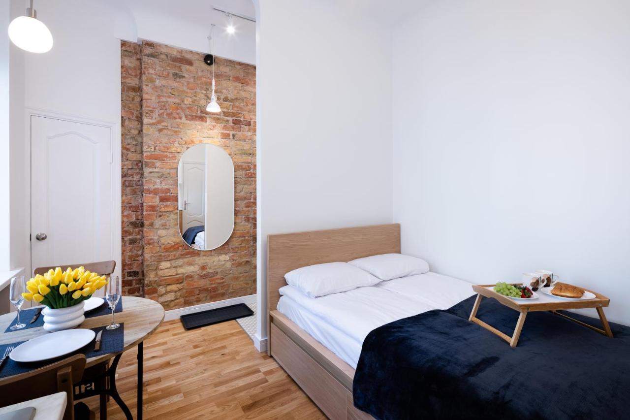 Brivibas House Design Apartments In City Center Riga Ngoại thất bức ảnh