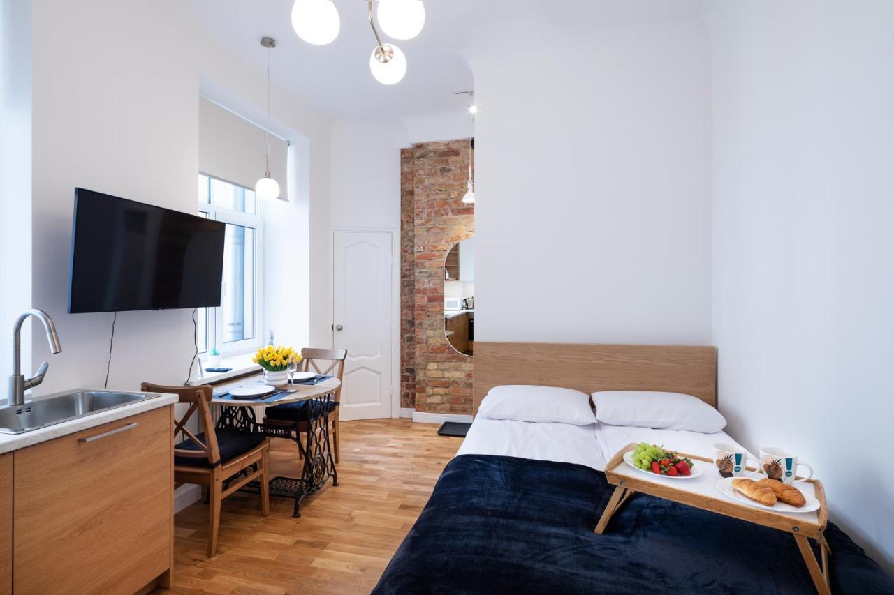 Brivibas House Design Apartments In City Center Riga Ngoại thất bức ảnh